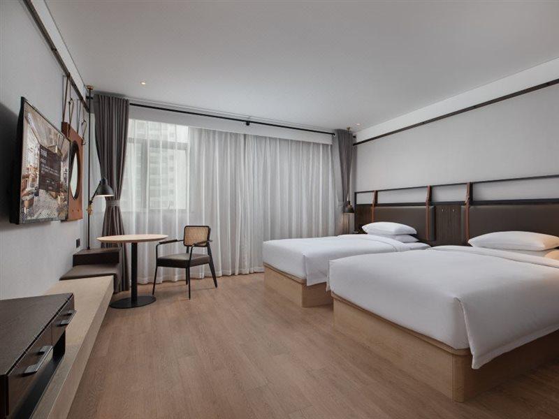 Tongpai Hotel Shanghai